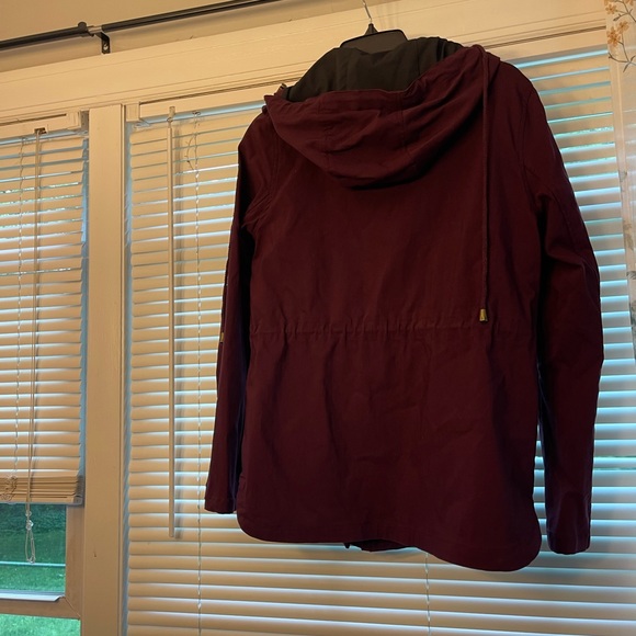 Jacket - Picture 4 of 4